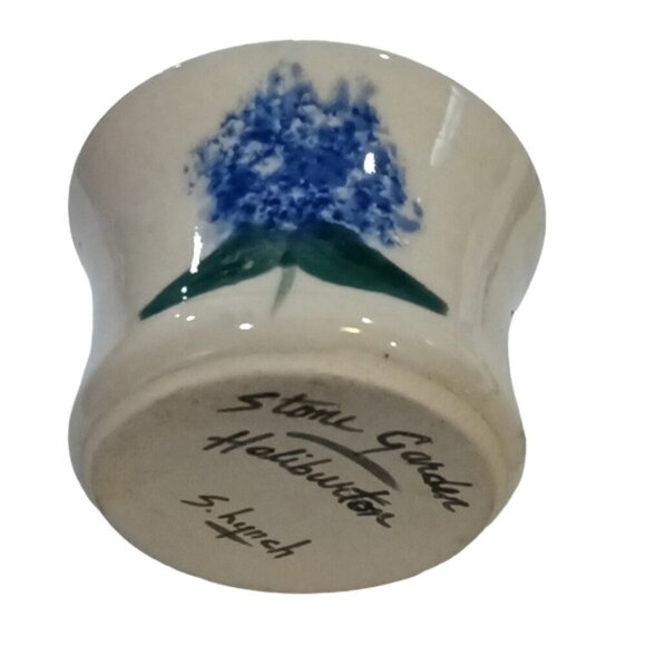 Vintage Ceramic Handless Cup‎ Handmade by S. Lynch, Stone Garden, Haliburton - Picture 6 of 6